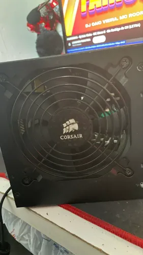 Fonte Corsair 600w