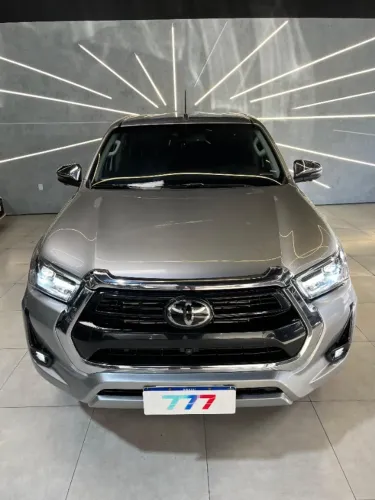 Toyota Hilux CD SRX 4X4 2.8 TDI 16V Diesel Aut. 2024