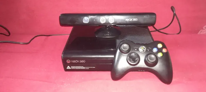 Xbox 360 para conserto 