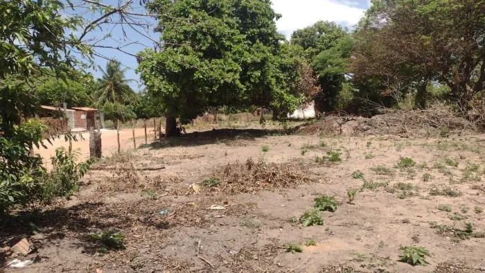 Terreno no matoes com 3 frentes - vende ou aluga