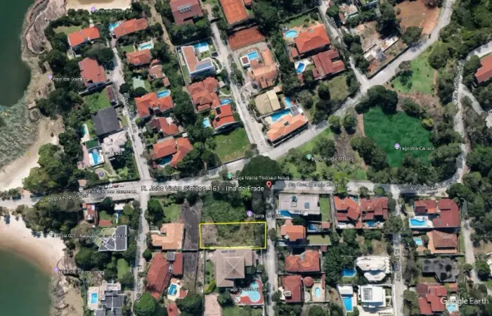 Terreno à venda na Ilha do Frade em Vitória-ES com 980m²: oportunidade única!