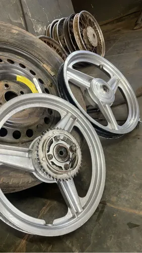 Rodas de liga leve da 125