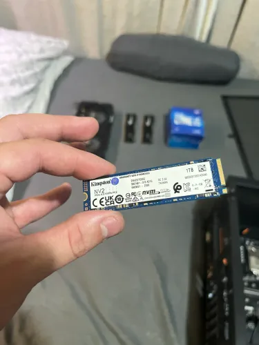 NVME 1TB NOVO POUCO USADO