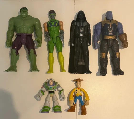 Bonecos Marvel, Heróis e Personagens - R$ 35,00 cada