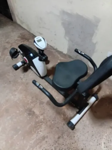 Bicicleta hergométrica horizontal