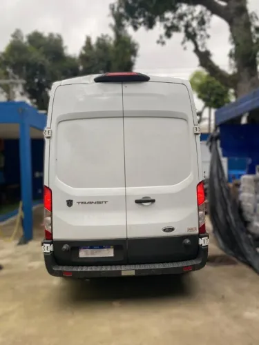 Ford Transit Furgão 2.0 Longo Turbo Diesel 2023