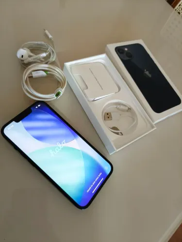 iPhone 13