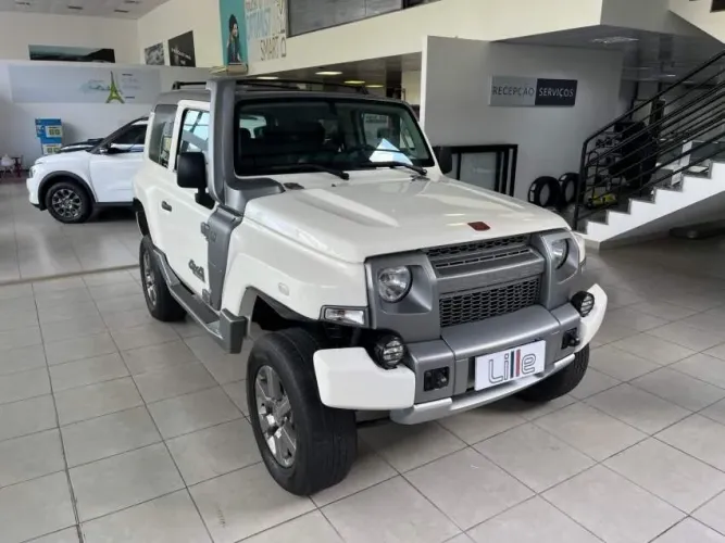 Troller T-4 4X4 3.2 20V TDI Cap. Rígida Diesel 2017