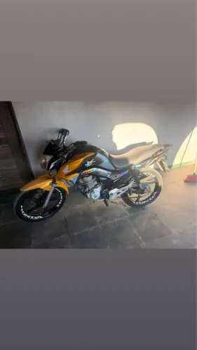 Troco por moto alta