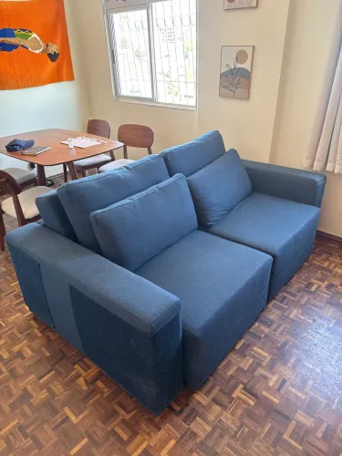 Sofá retrátil Azul  2m X 1,10m 