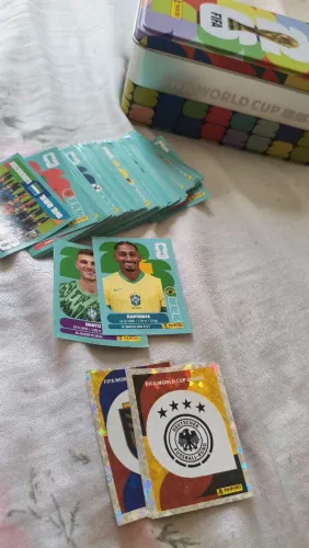 Lote 145 figurinhas da copa 2026