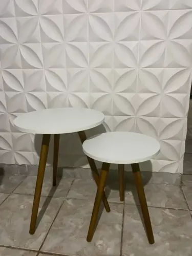 Conjunto de Mesinha Lateral Redonda Sala Pe Madeira Retro