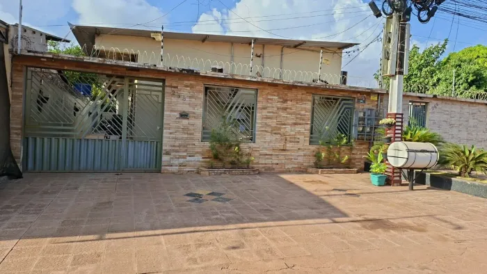 ?CASA PARA ALUGAR EM SANTARÉM