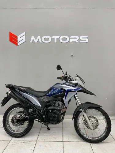 Oportunidade!!! XRE 190 2023 impecável esmotors