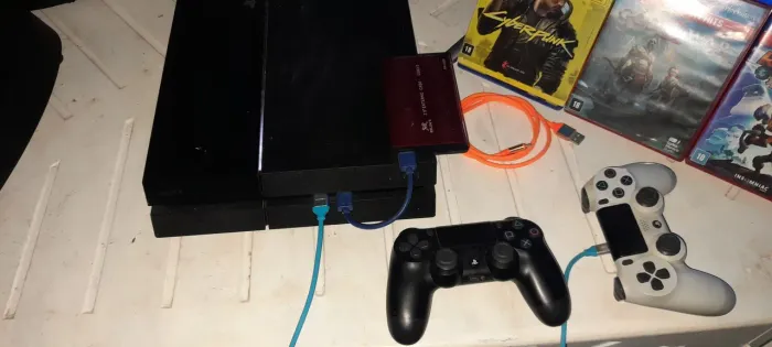 Play 4 fat, 02 controles20280, 04 jogos