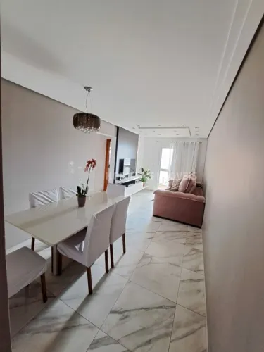 Apartamento com varanda à venda, 02 dormitórios e 01 vaga em Santo André
