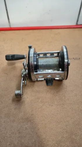 Kit pesca pesada , Carrerilha Penn 500 , Carretilha Abu Garcia Ambassadeur 6500 c3  
