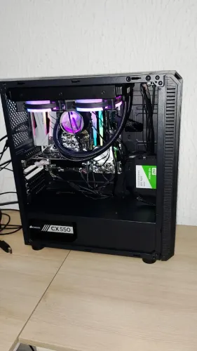 PC AMD Ryzen 7 5700X