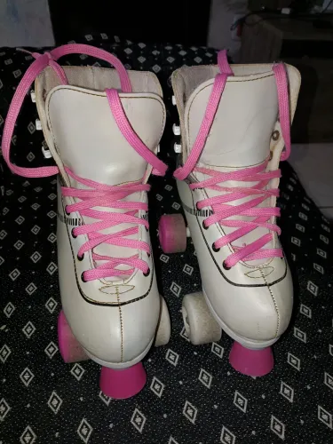 PATINS R$ 120,00