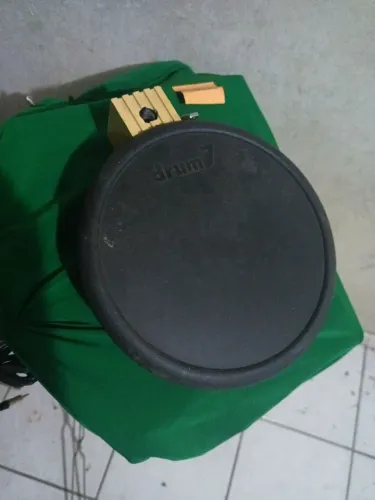 3 Pads eletrônicos