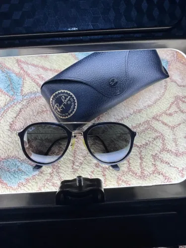 Óculos original Ray Ban semi novo