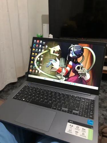 Samsung book NP550XDA