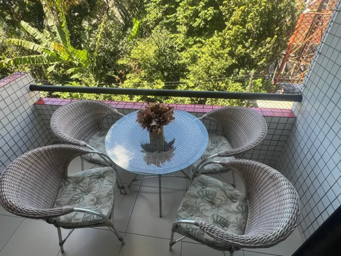 Conjunto varanda mesa + cadeiras