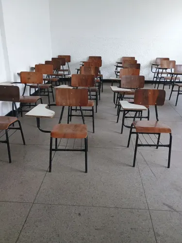 Cadeira escolar