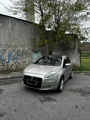 Fiat Punto ELX 1.4 Fire Flex 8V 5P 2010