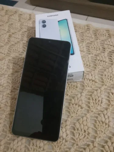 Celular seminovo 