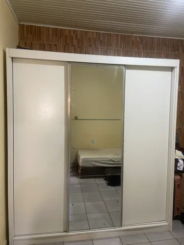 Guarda roupa de casal