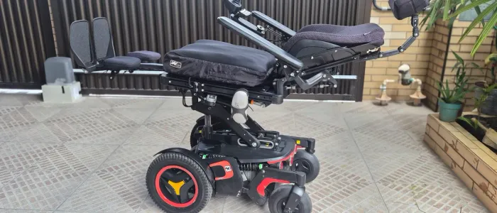 Cadeira motorizada permobil f3 uasada em perfeito estado 