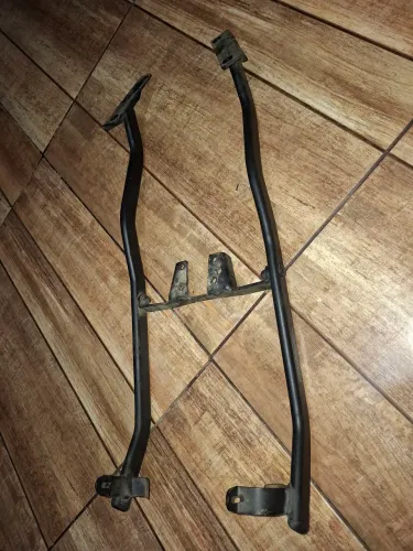 CHURRASQUEIRA/SUPORTE BAU XJ6