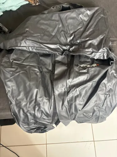 CAPA DE CHUVA + BOTA + BALACLAVA + LUVAS (TAMANHO P)