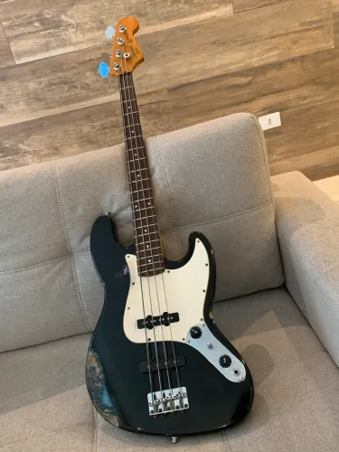 Jazz bass 1989 squier