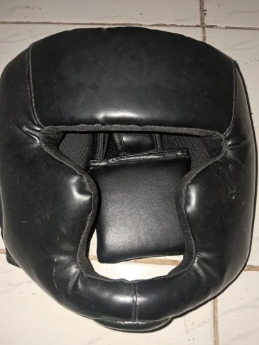 Capacete protetor de cabeça 