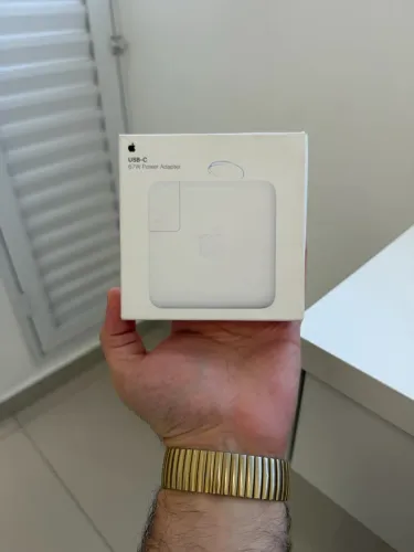 Fonte Apple MacBook