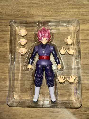 GOKU BLACK - SSR - S.H Figuarts (Reedição)