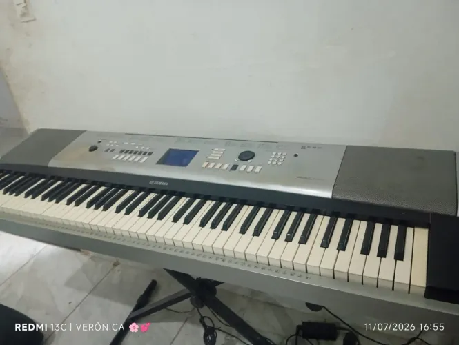 TECLADO GDX 520 YAMAHA