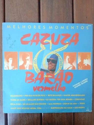 Lp melhores momentos de cazuza e barão vermelho usado.