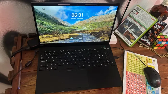 Notebook vision r15