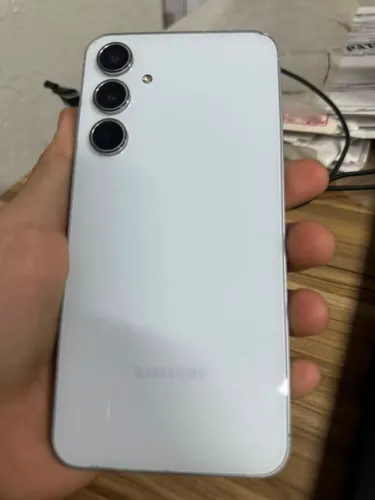 A55 5G 128gb 8gb ram