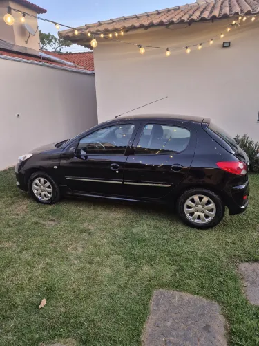 Peugeot 207 XR Sport 1.4 Flex 8V 5P 2012