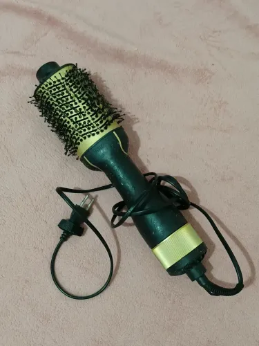 Escova secador de cabelo