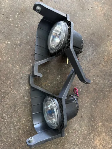 FAROL NEBLINA FIAT PUNTO 