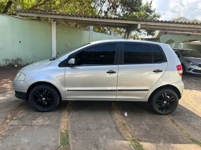 Volkswagen Fox Plus 1.6mi/ 1.6mi Total Flex 8V 3P 2008