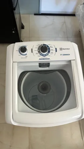 Máquina de Lavar Electrolux 9kg Efficient Care - Branca