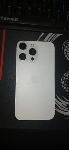 Iphone xr na carcaça do 13 pro
