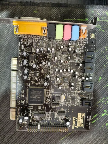 Placa de som Creative Sound Blaster 5.1 live