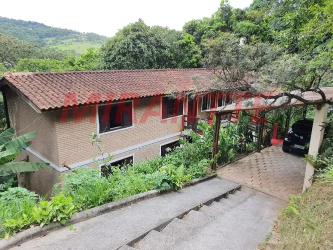 Sobrado à venda na Serra Da Cantareira, SP